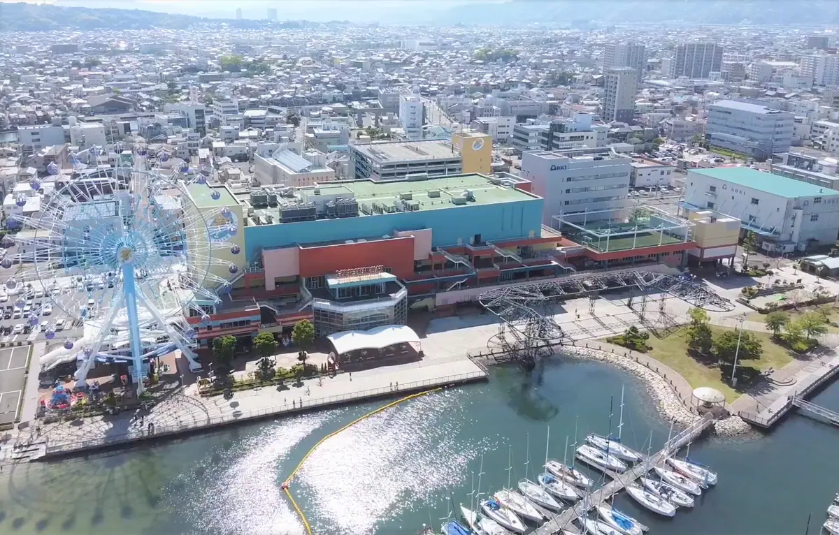 Aerial view of Dream Plaza and the Shimizu marina