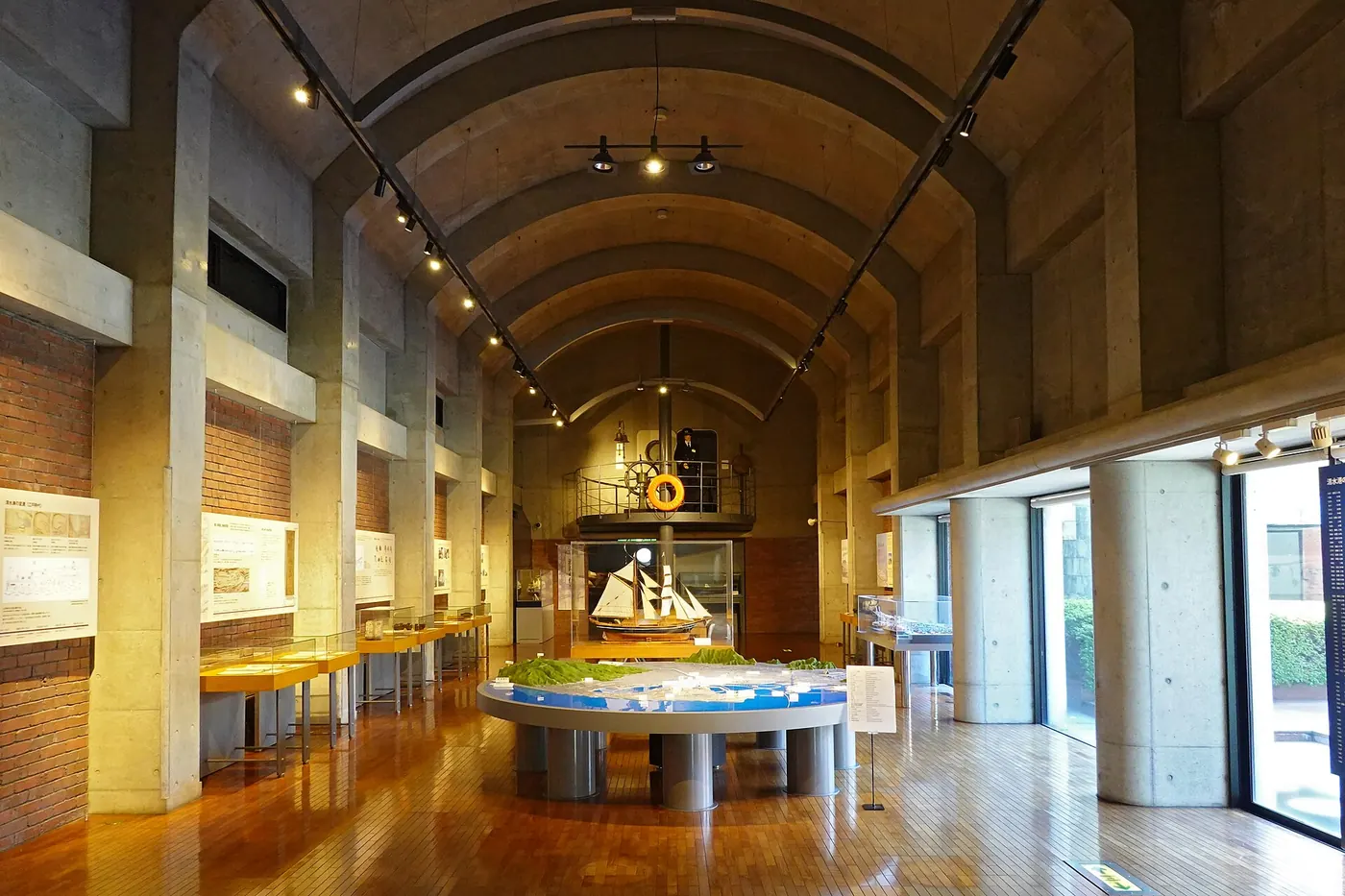 Ship models in the vaulted gallery of the Verkehr Museum by Shimizu port